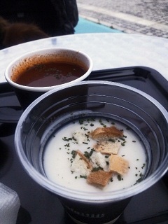 Cafe TOUŃ`